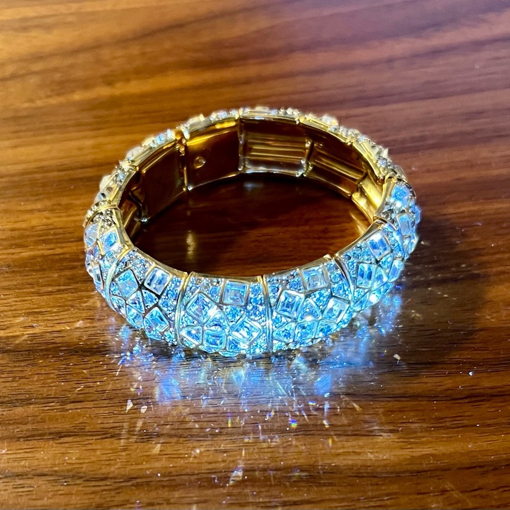 SWAROVSKI CRYSTAL STATEMENT BRACELET - SIGNED